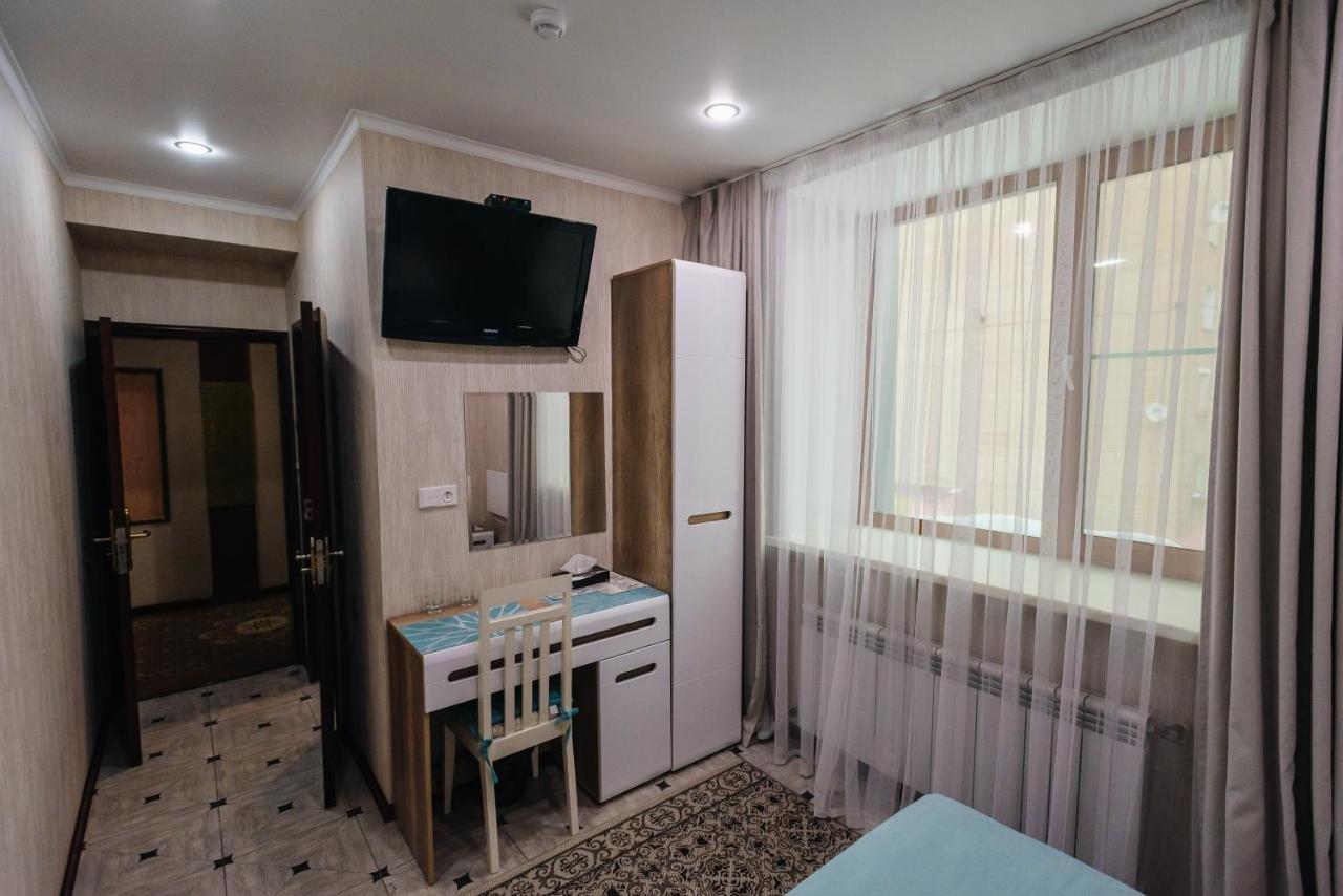 Altyn Adam Hotel เปโตรปาฟลอฟส์ค ภายนอก รูปภาพ