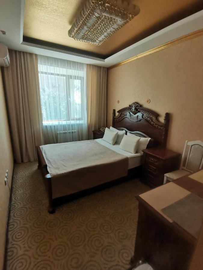 Altyn Adam Hotel เปโตรปาฟลอฟส์ค ภายนอก รูปภาพ