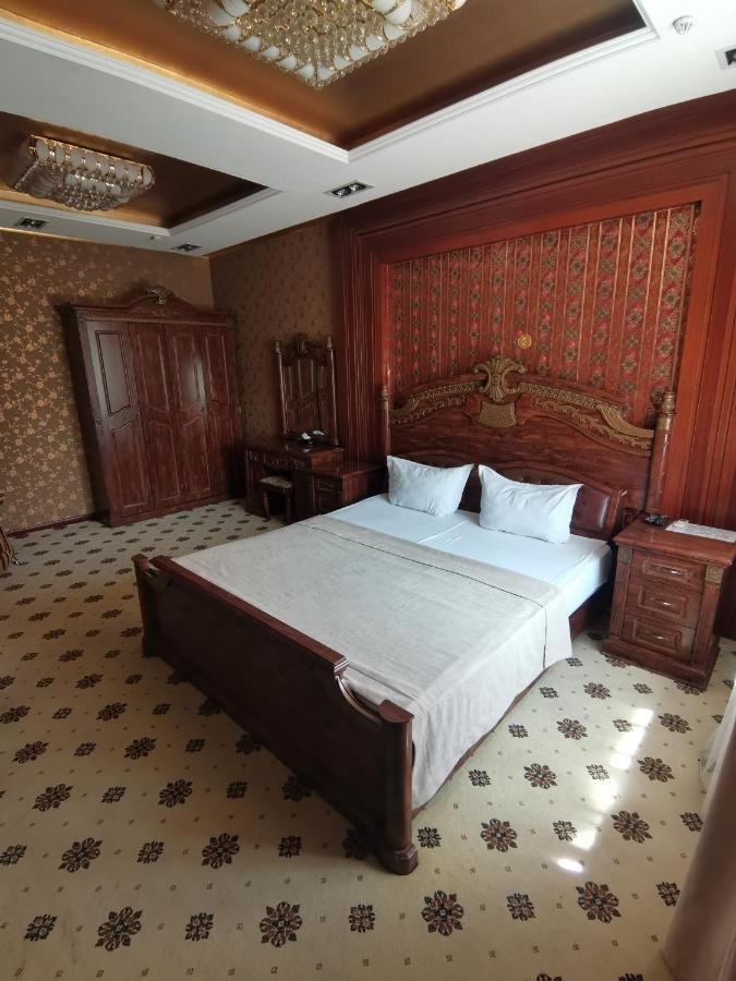 Altyn Adam Hotel เปโตรปาฟลอฟส์ค ภายนอก รูปภาพ